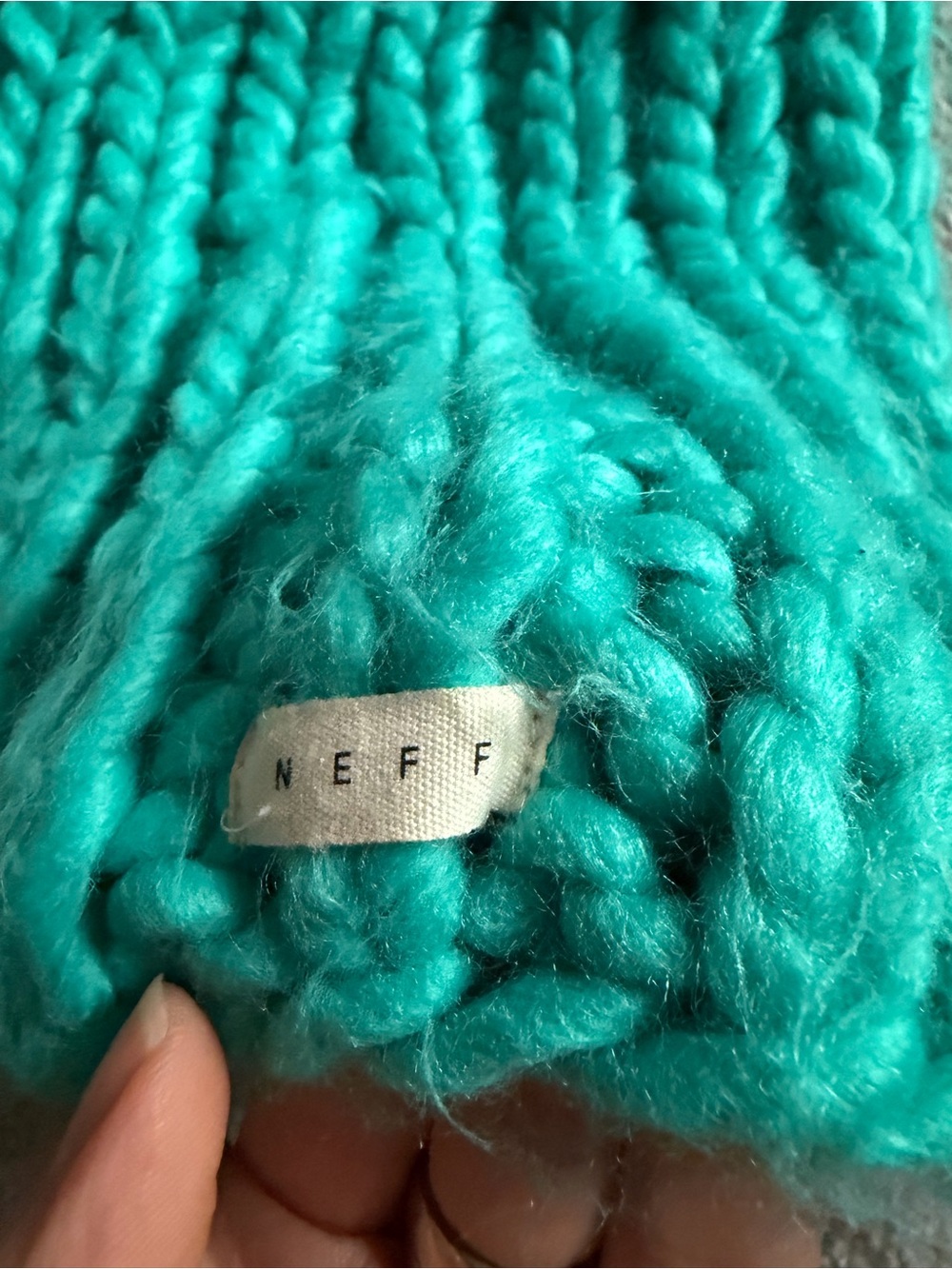 Neff Women's Cara Textured Beanie with Oversized Yarn - Picture 3 of 3